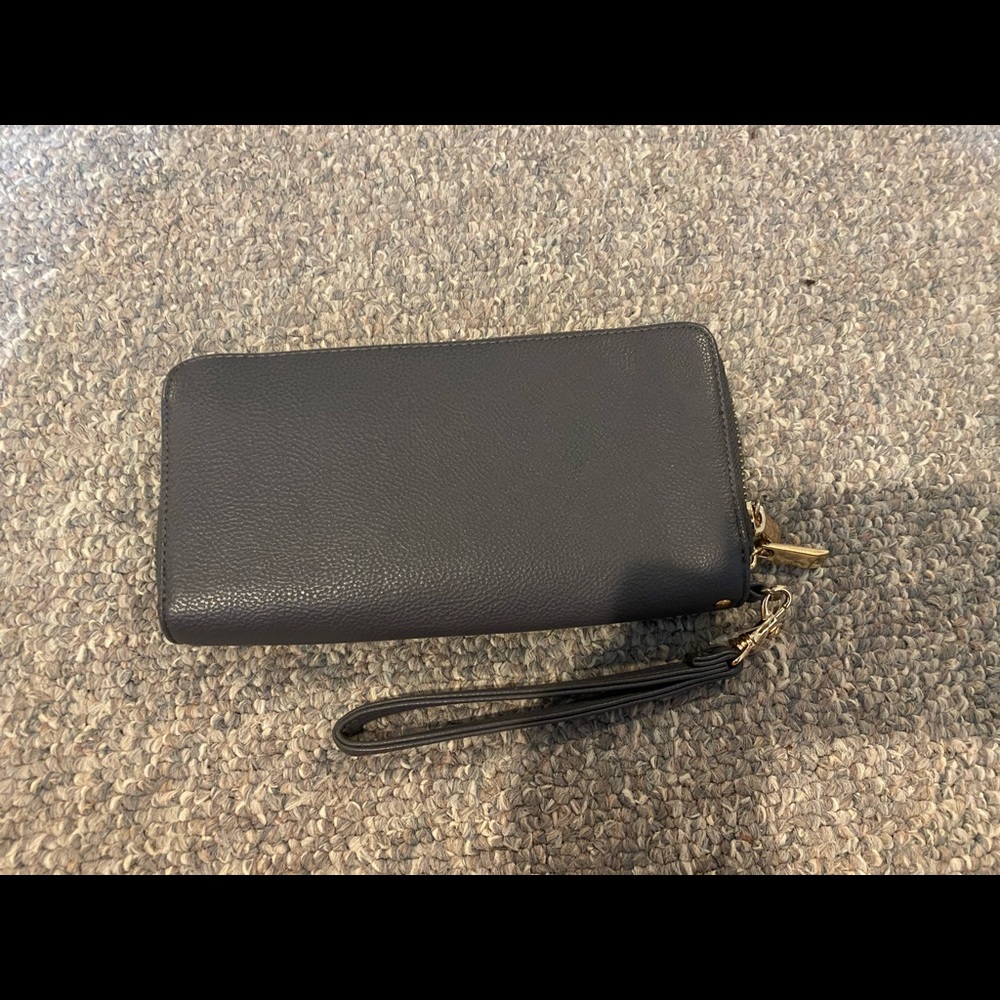 Women’s wallet
